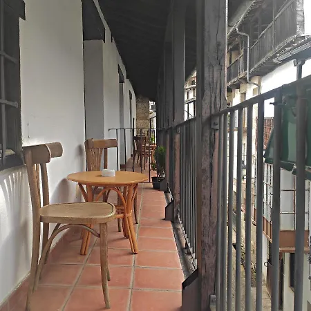 Guest house De 3*