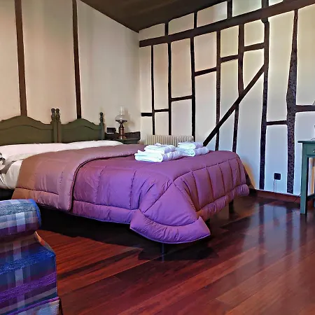 Guest house De 3*
